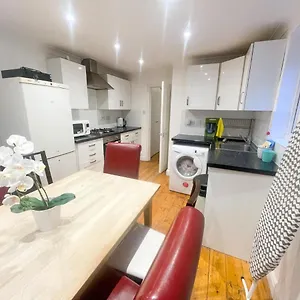 8 Balchier Road , London United Kingdom